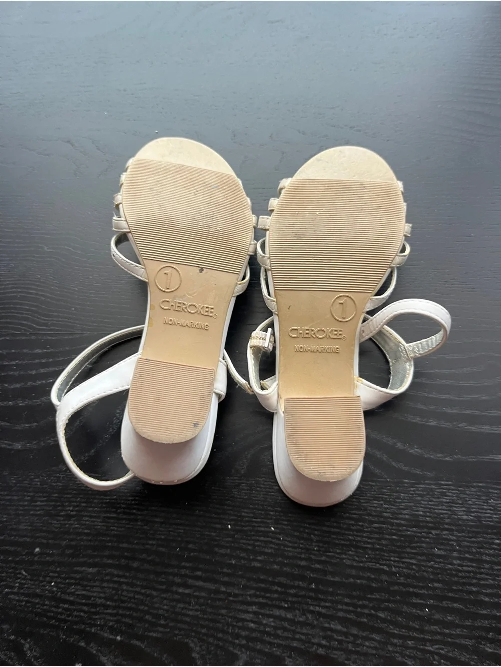 Cherokee White Faux Leather Strappy Block Heel Sandals Size 1 Rhinestone Girls